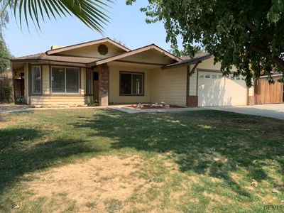 918 Macbrady Ave, Bakersfield, CA, 93308