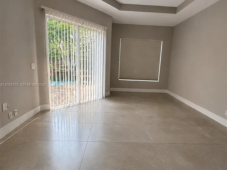 7119 NW 113th Ave — Photo 13