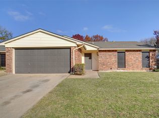 1600 Whittenburg Dr, Fort Worth, TX 76134
