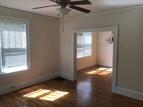 2nd image of 1543 Thomas Ave