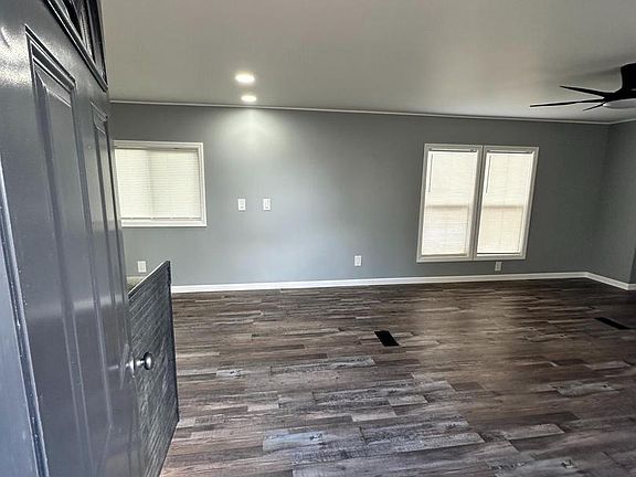 5th image of 41 Redwood Ln