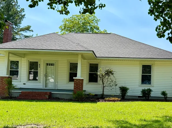 82 S McKinley St, Coats, NC 27521