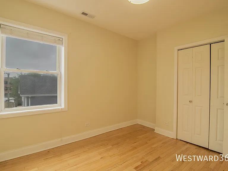 4334 N Sacramento Ave #3W — Photo 11