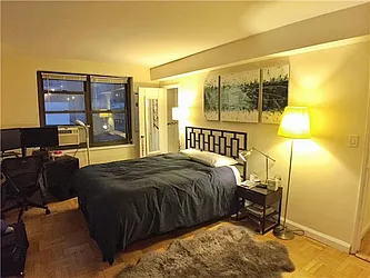 Rented by Century 21 Metropolitan