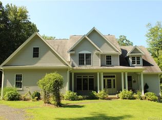 23 Saw Mill Rd, New Milford, CT 06776