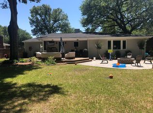 1126 John Rutledge Ave, Hanahan, SC 29410