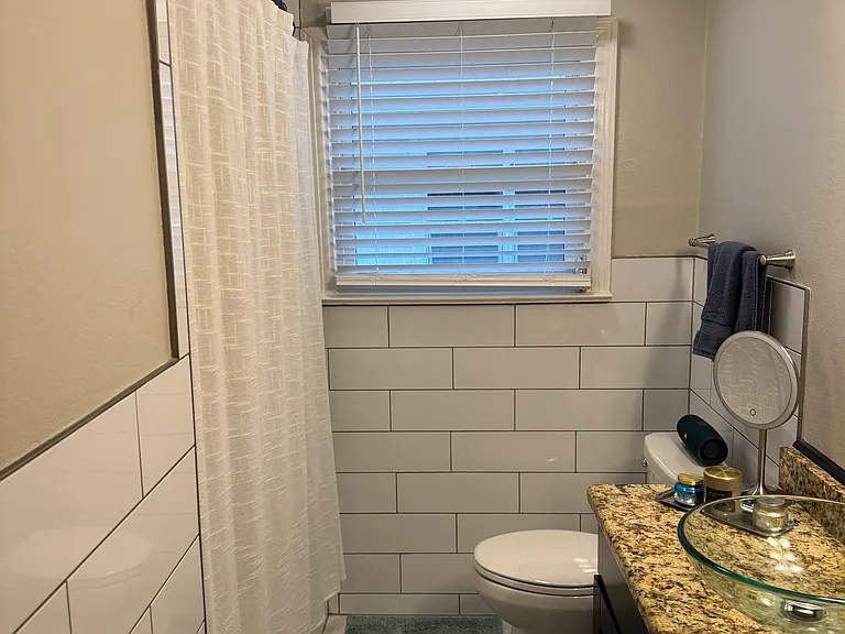 5919 Victor St — Photo 11