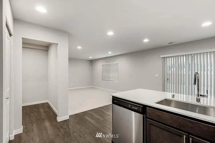 1316 Cascade St — Photo 7