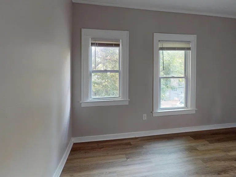 116 Ridgeway Ave — Photo 7