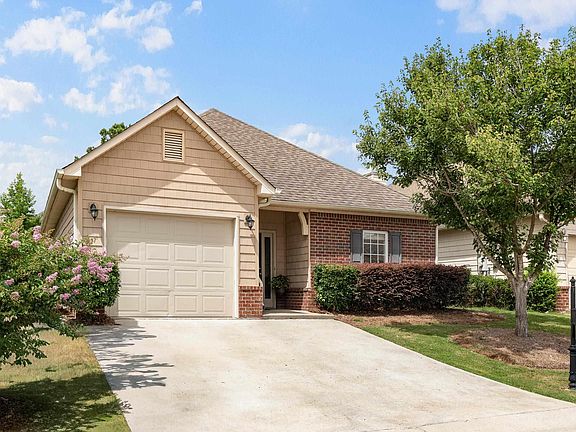 5th image of 1050 Fairbank Ln