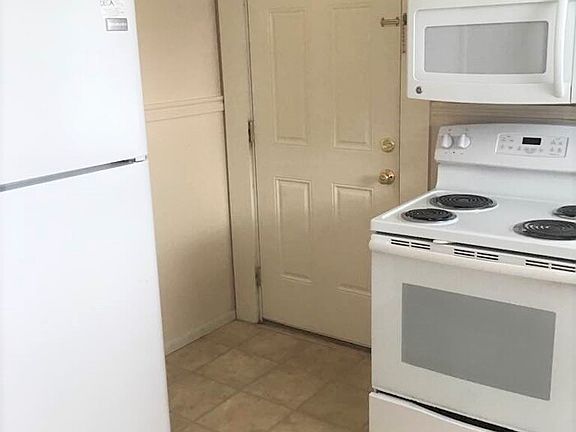 4th image of 26 N Harvey Ave