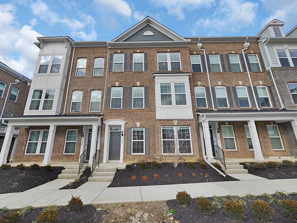 1st image of 4186 McCune Ave