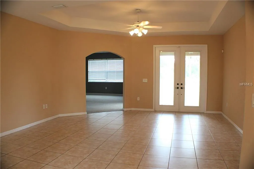 Building Photo - 368 Eppinger Dr