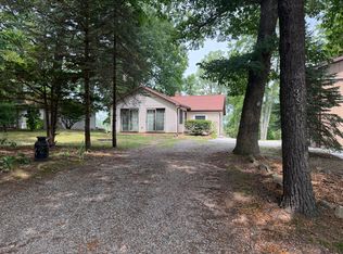 3948 Ben Hur Dr, Brighton, MI 48114