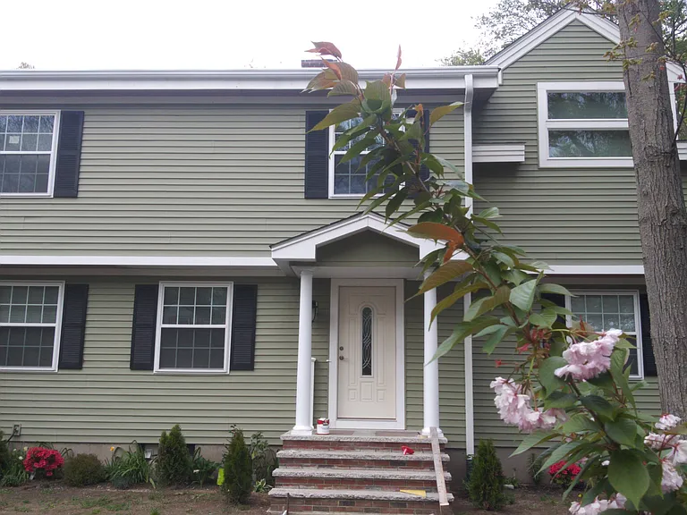 Himoor Cir — Photo 1