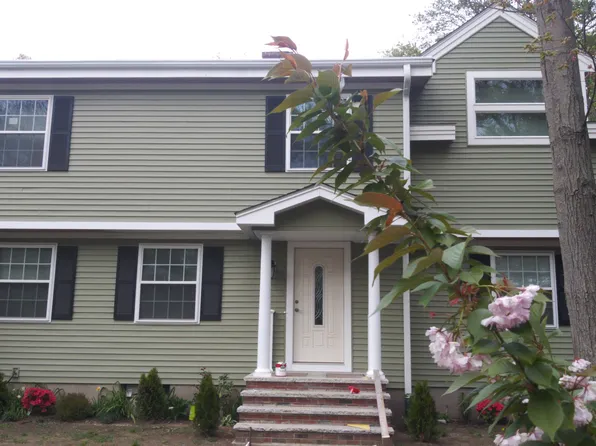 (undisclosed Address), Randolph, MA 02368