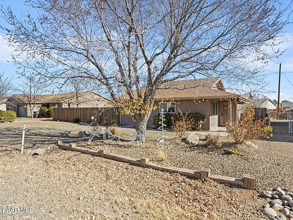 3rd image of 3041 N Truwood Dr
