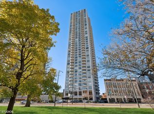 2020 N Lincoln Park W APT 8F, Chicago, IL 60614