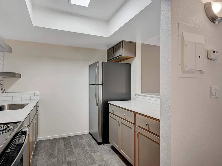 Solstice Apartment Homes — Photo 24