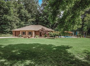 19123 Nokes Farm Rd, Siloam Springs, AR 72761