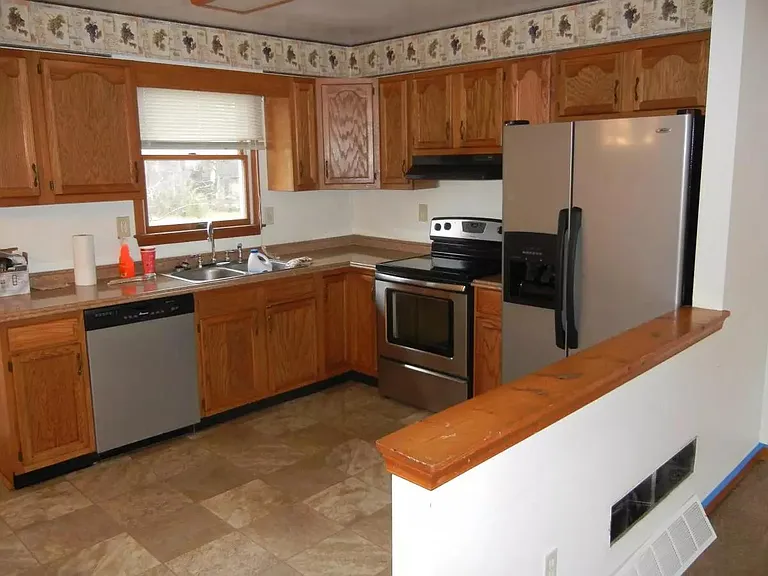 112 Gray Mount Dr — Photo 4
