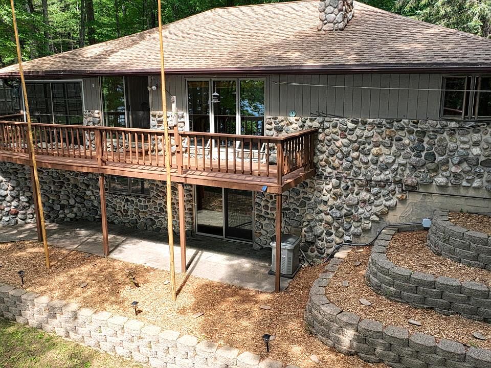1st image of 10203 Lower Kaubashine ROAD