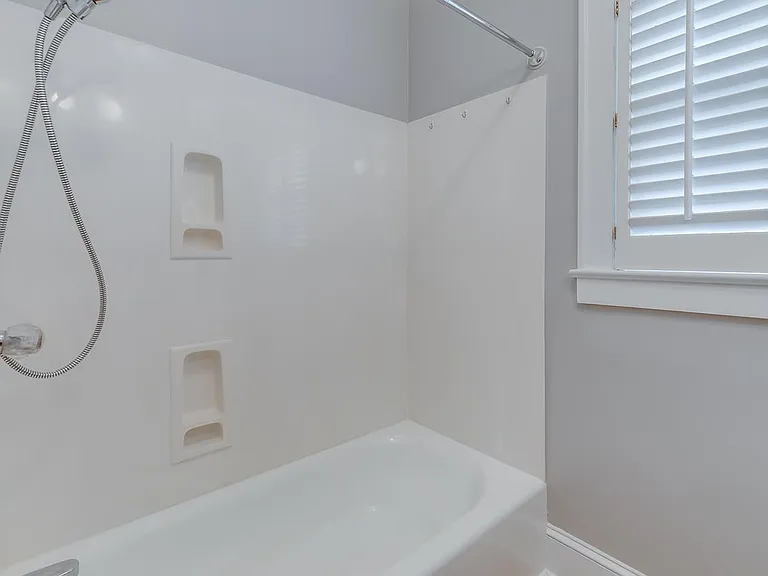 115 Cureton St — Photo 31