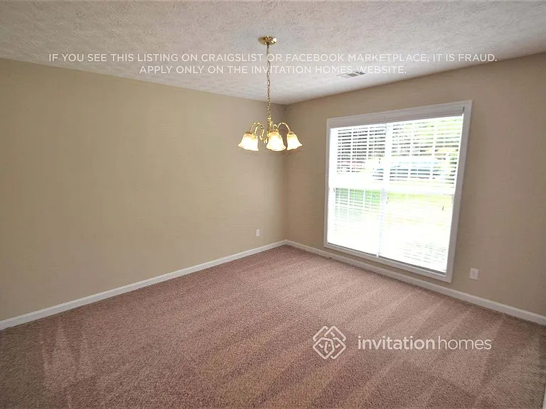 1661 Hampton Walk Dr — Photo 7