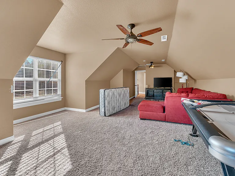 2265 N Covington Park Blvd — Photo 16