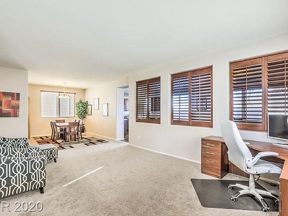 5th image of 4412 Desert Haven Ave