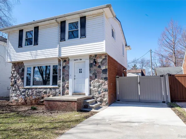 1850 21st St, Wyandotte, MI 48192