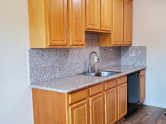2nd image of 1024 Valencia Ave #Nh26uyvk7