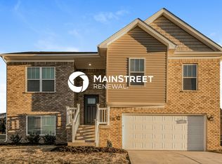 348 Grand Oak Blvd, Shepherdsville, KY 40165