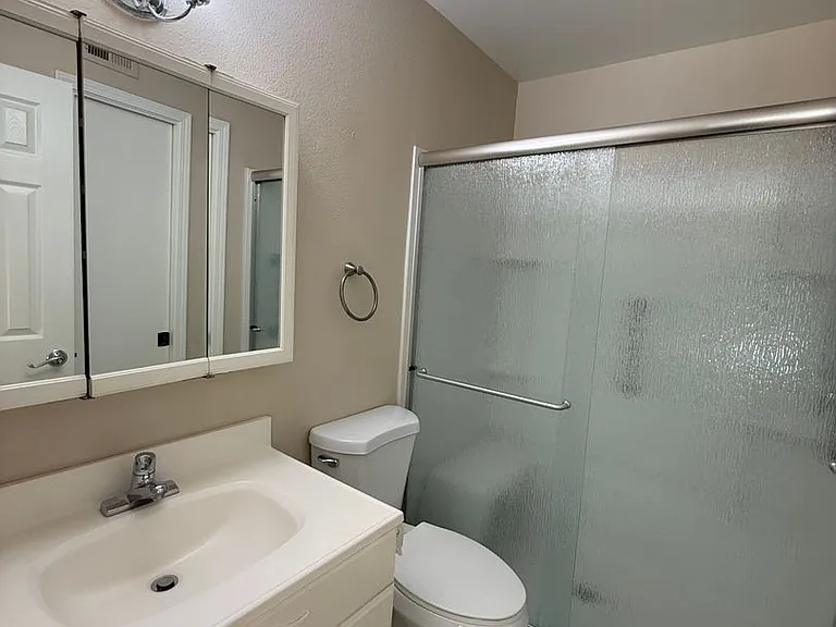 11109 Village 11 — Photo 13