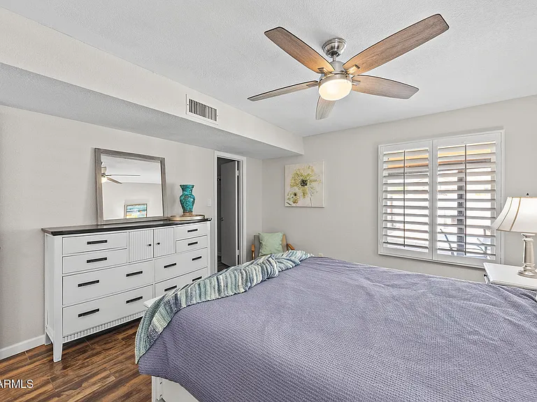 14436 N Coral Gables Dr — Photo 33