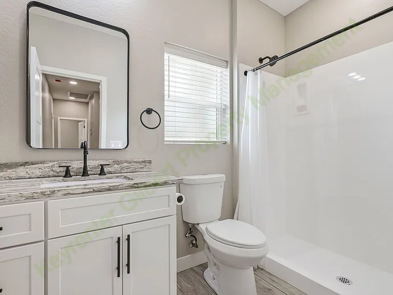 511 E 8th Ave #101 — Photo 14