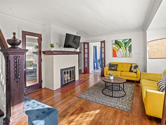 5th image of 15246 Lake Shore Blvd