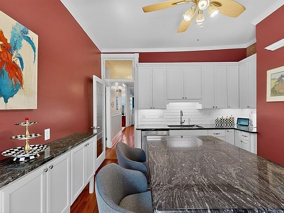 3rd image of 18 Hancock St APT 4