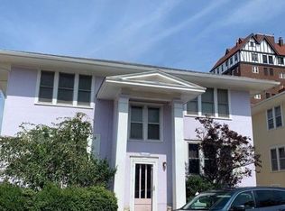 Oakland 3234, Wichita, KS 67218