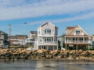 15 Ellis Rd, East Haven, CT 06512