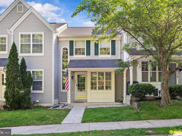 3908 Marquis Pl, Woodbridge, VA 22192