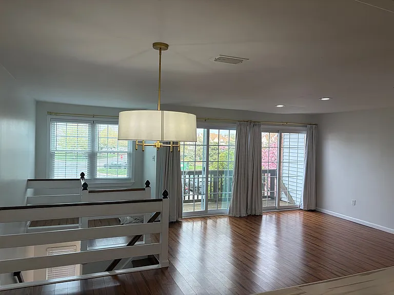 421 Wendover Dr #126B — Photo 12
