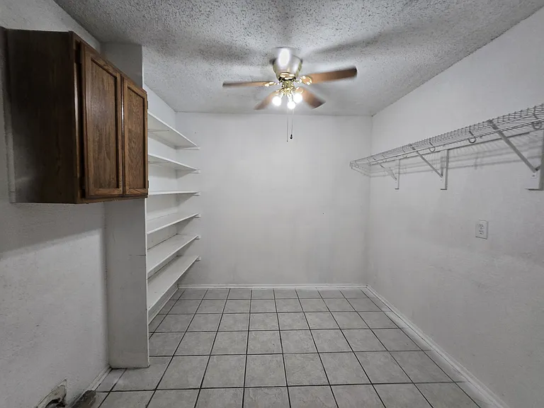 3210 Coral Grove Dr — Photo 7