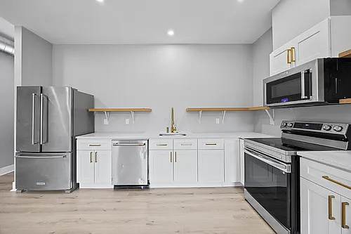 1109 E Carson St #3 Photo 1
