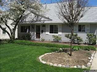 25561 Chatworth Dr, Euclid, OH
