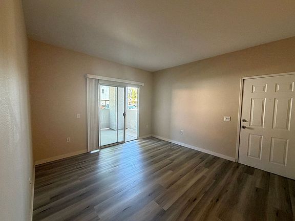 5th image of 2615 W Gary Ave Unit 1053