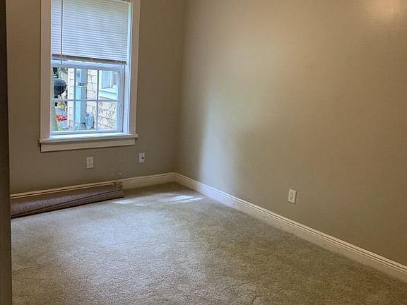 3rd image of 535 E 31st St #1/2
