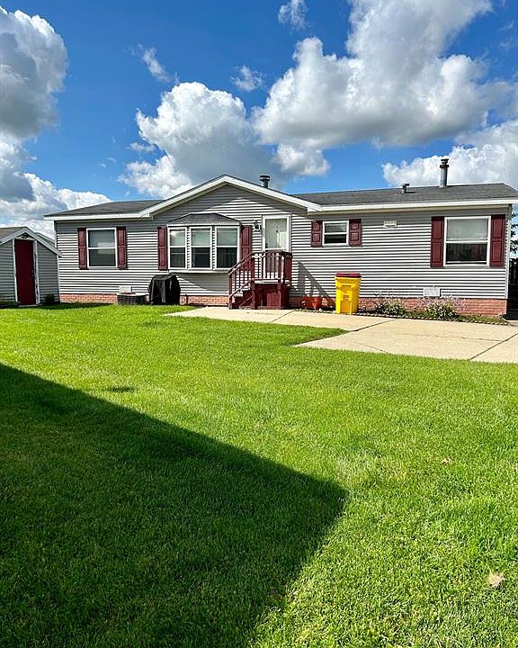 33370 Merrybell, Lenox, MI 48048 Zillow