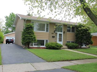 10929 S Oak Park Ave, Worth, IL 60482