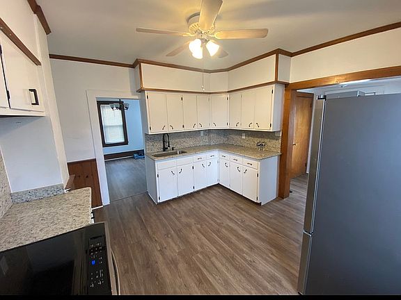 4th image of 402 Harwood Ave